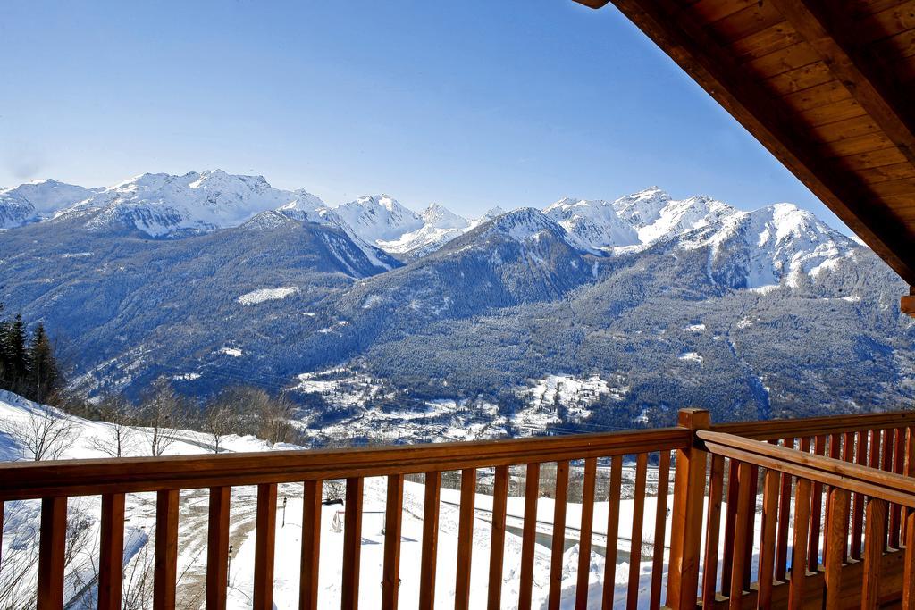 Les Combes Hotel La Salle Quarto foto